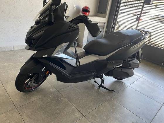 DAFRA CRUISYM 300 DAFRA CRUISYM 300